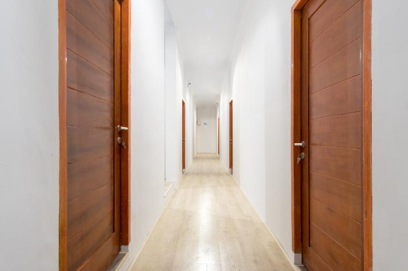 Oyo 835 Metropolitan Home Stay Медан Экстерьер фото
